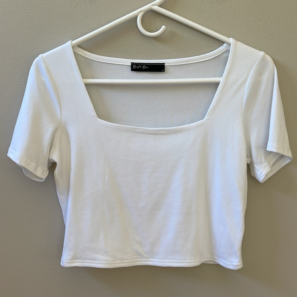 White Square Neck Short Sleeve Shirt Size Medium, NEW